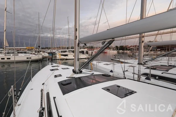 Dufour 470 - Yacht Charter Sailica