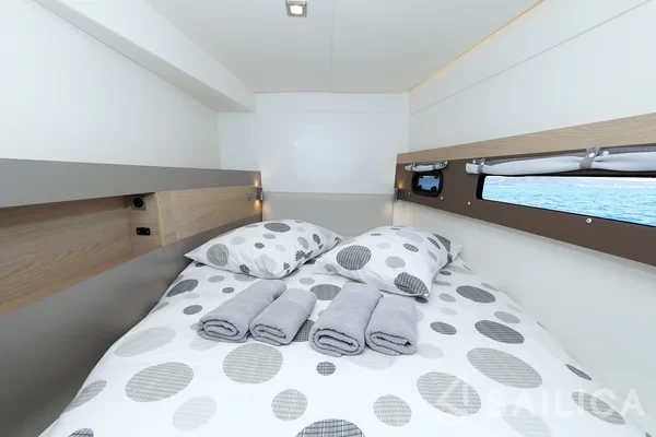 Bali 4.5 - Yacht Charter Sailica