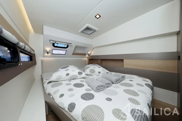 Bali 4.5 - Yacht Charter Sailica