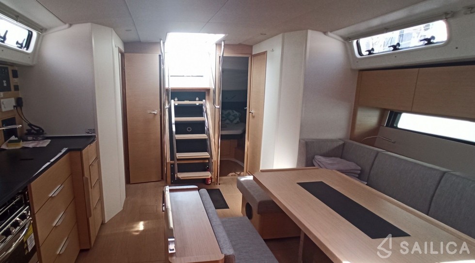 Hanse 460 - Yacht Charter Sailica