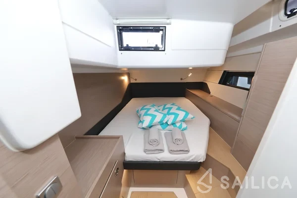 Hanse 460 - Yacht Charter Sailica