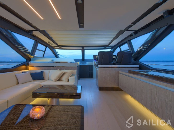 Azimut S7 - Yacht Charter Sailica