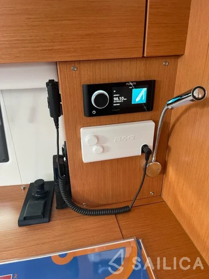 Bavaria C42 - Yacht Charter Sailica