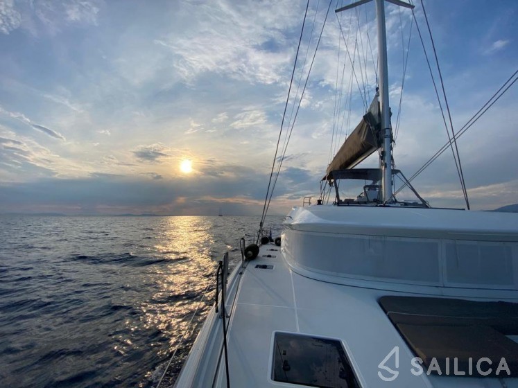 Lagoon 50 - Yacht Charter Sailica