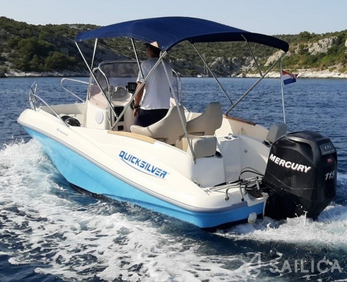 Quicksilver 555 Activ Open - Yacht Charter Sailica