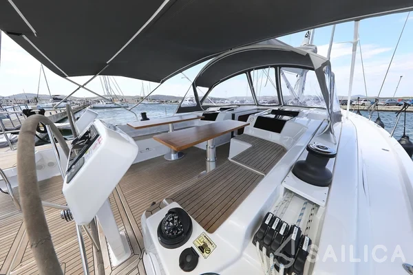 Hanse 508 - Yacht Charter Sailica