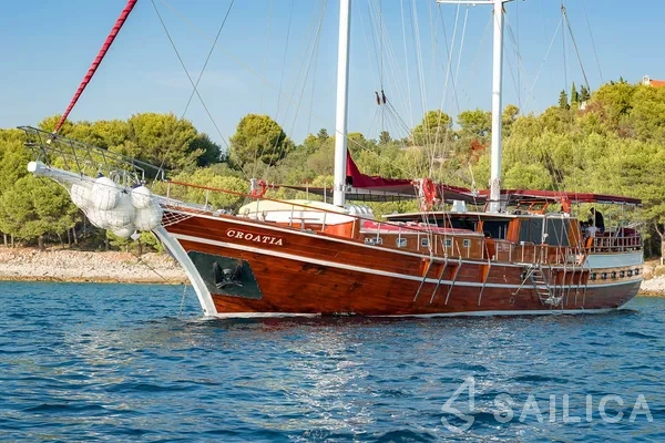 Gulet - Yacht Charter Sailica