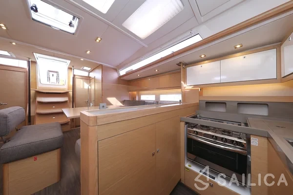 Dufour 530 - Yacht Charter Sailica