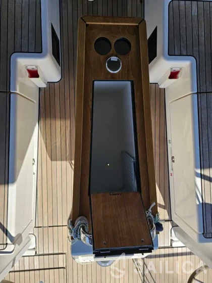 Bavaria C38 - Yacht Charter Sailica