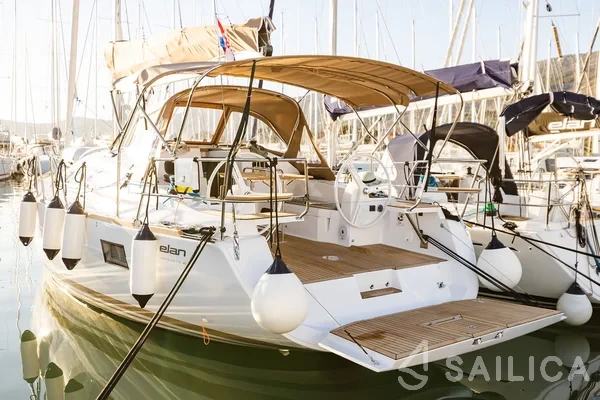 Elan 40 Impression - Yacht Charter Sailica
