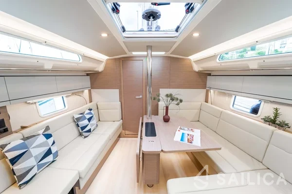 Hanse 388 - Yacht Charter Sailica