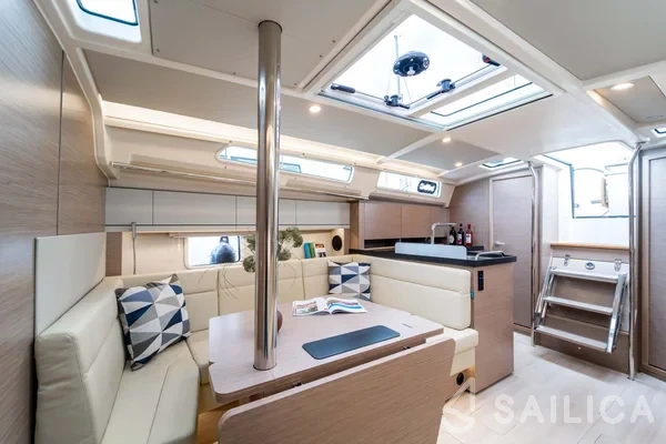 Hanse 388 - Yacht Charter Sailica