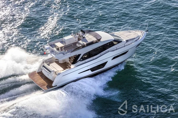 Ferretti 500 - Yacht Charter Sailica