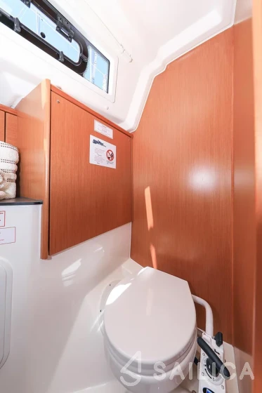 Bavaria 34 Cruiser - Yacht Charter Sailica