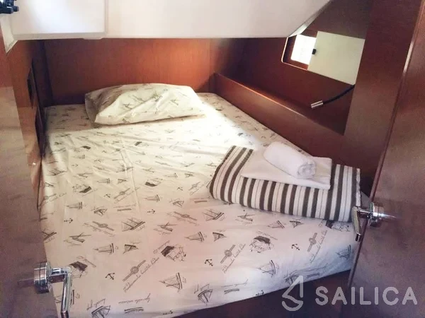 Oceanis 46.1 - Yacht Charter Sailica