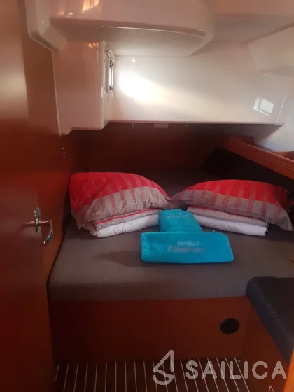 Bavaria 46 Cruiser - Yacht Charter Sailica