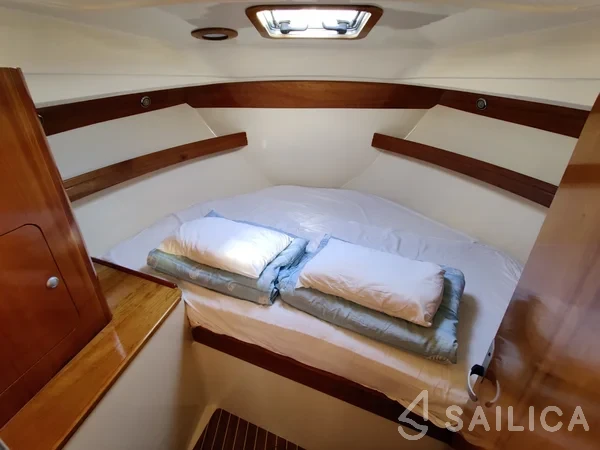 Vektor 950 - Yacht Charter Sailica