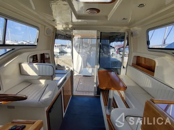 Vektor 950 - Yacht Charter Sailica