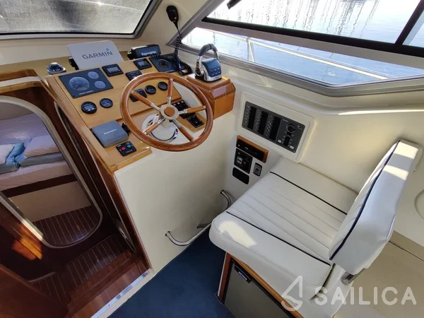Vektor 950 - Yacht Charter Sailica