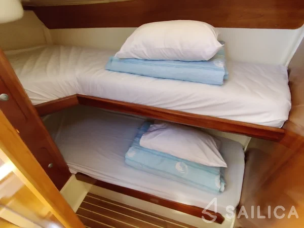 Vektor 950 - Yacht Charter Sailica