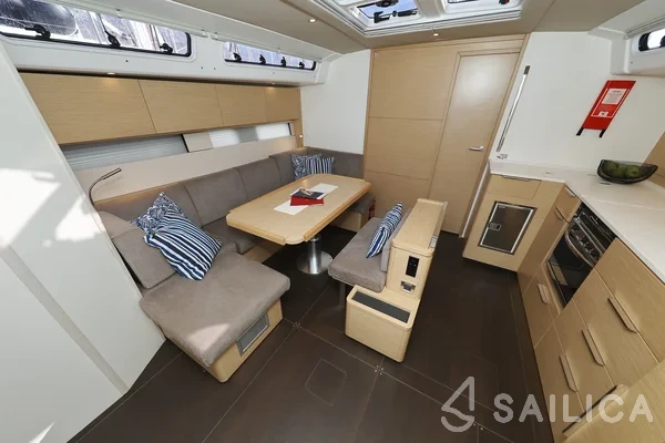 Hanse 460 - Yacht Charter Sailica