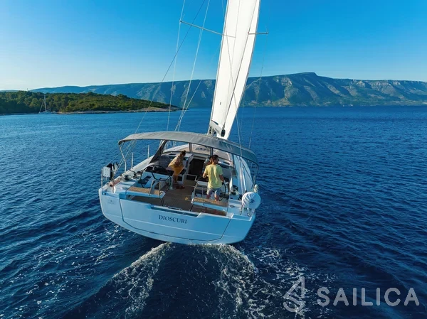 Hanse 460 - Yacht Charter Sailica