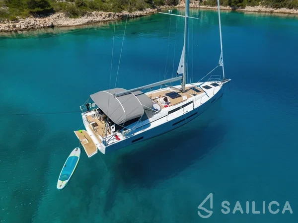 Hanse 460 - Yacht Charter Sailica