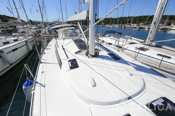 Bavaria Cruiser 56 - Yacht Charter Sailica
