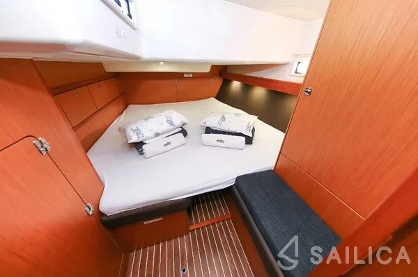 Bavaria Cruiser 56 - Yacht Charter Sailica