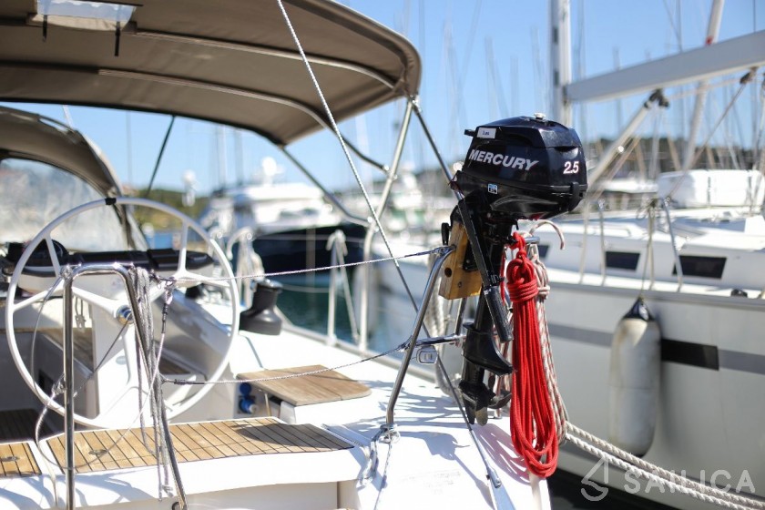 Bavaria Cruiser 56 - Yacht Charter Sailica