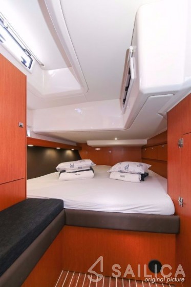 Bavaria Cruiser 56 - Yacht Charter Sailica