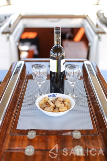 Bavaria Cruiser 56 - Yacht Charter Sailica