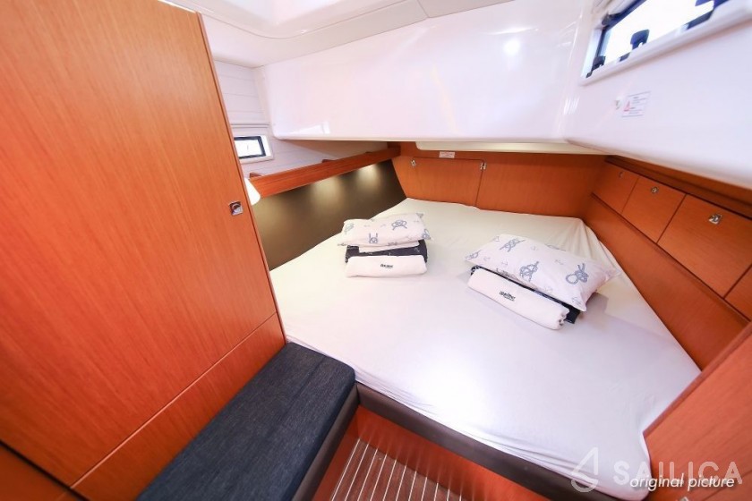 Bavaria Cruiser 56 - Yacht Charter Sailica