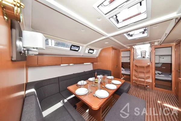 Bavaria 51 Cruiser - Yacht Charter Sailica