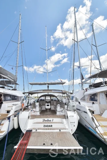 Bavaria 51 Cruiser - Yacht Charter Sailica