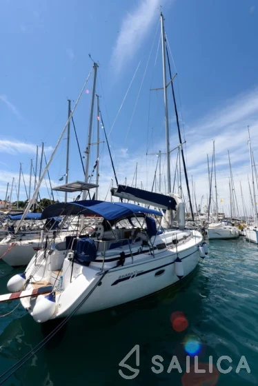 Bavaria 39 Cruiser - Yacht Charter Sailica