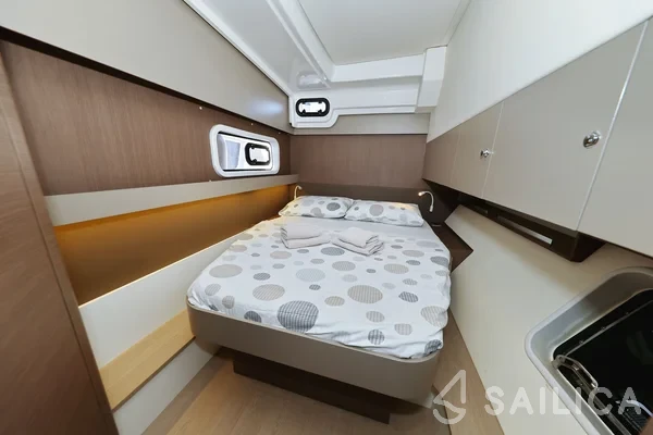 Bali Catspace - Yacht Charter Sailica