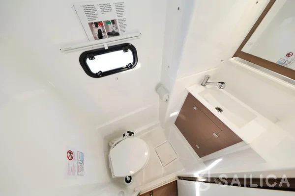 Bali Catspace - Yacht Charter Sailica