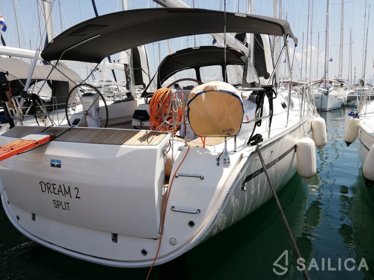 Bavaria 46 Cruiser - Yacht Charter Sailica