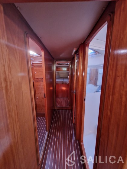 Bavaria 50 Cruiser - Yacht Charter Sailica