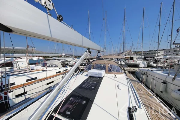Bavaria Cruiser 56 - Yacht Charter Sailica