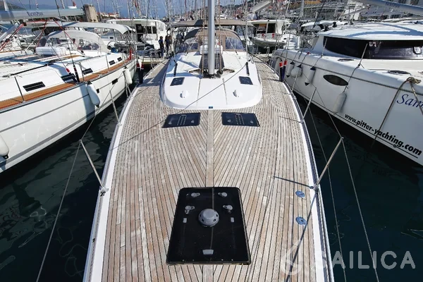 Bavaria Cruiser 56 - Yacht Charter Sailica