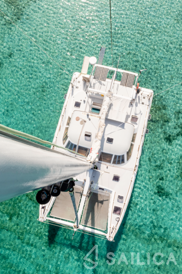 West Yacht Shangri La Nova 47 - Yacht Charter Sailica
