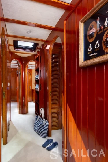 Gulet - Yacht Charter Sailica
