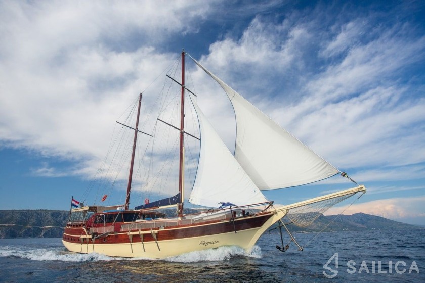 Gulet - Yacht Charter Sailica
