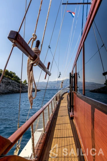 Gulet - Yacht Charter Sailica