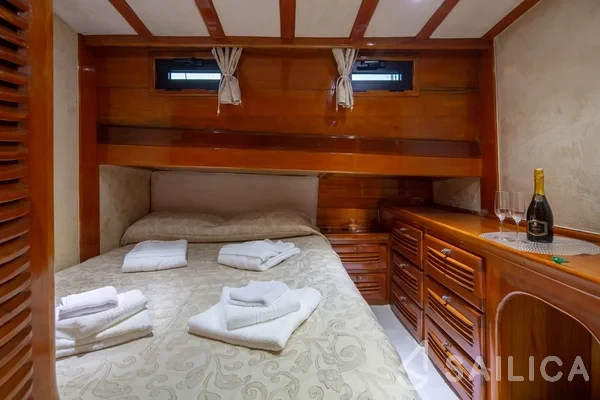 Gulet - Yacht Charter Sailica