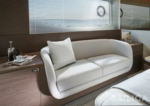 Princess Y72 - Yacht Charter Sailica