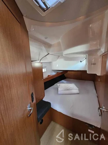 Bavaria 46 Cruiser - Yacht Charter Sailica