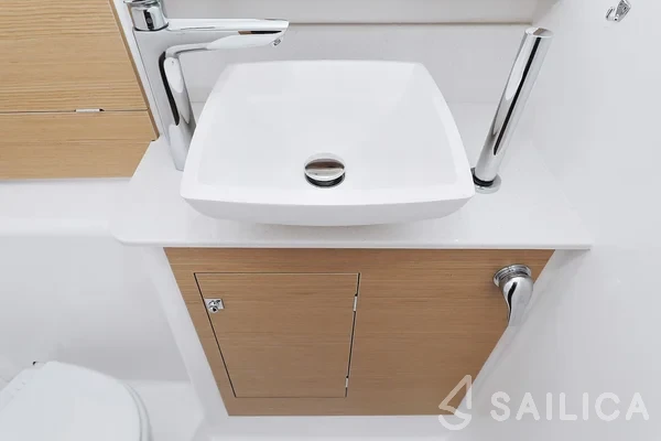 Dufour 382 GL - Yacht Charter Sailica